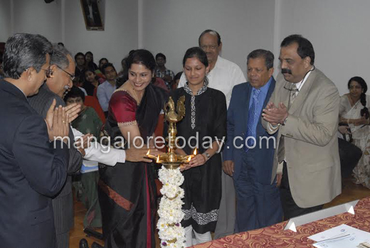Orientation day held at a.b. shetty memorial institute of dental sciences 3